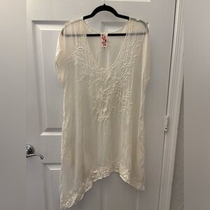 Johnny Was white top